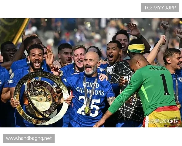 切尔西中场配置为何难以形成真正控制力:体系适配与人员协同面临考验 切尔西中场配置为何难以形成真正控制力:体系适配与人员协同面临考验